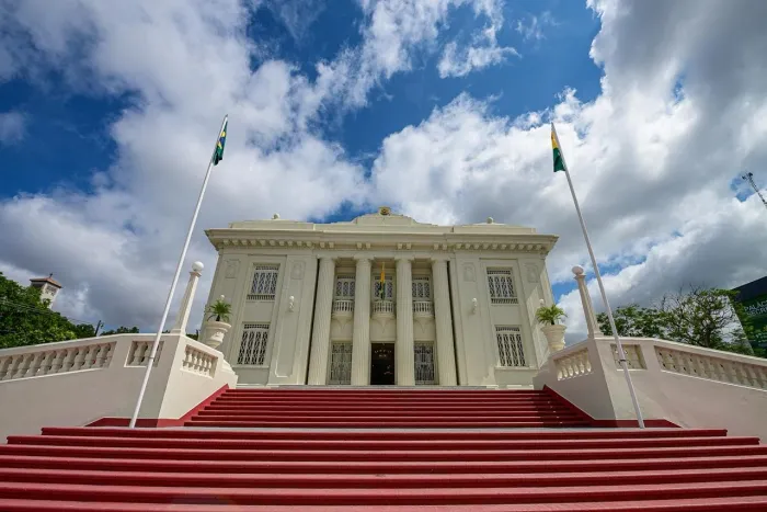 Governadora Mailza Anuncia Novo Secretário de Indústria, Ciência e Tecnologia no Acre Governadora Mailza Anuncia Novo Secretário de Indústria, Ciência e Tecnologia no Acre