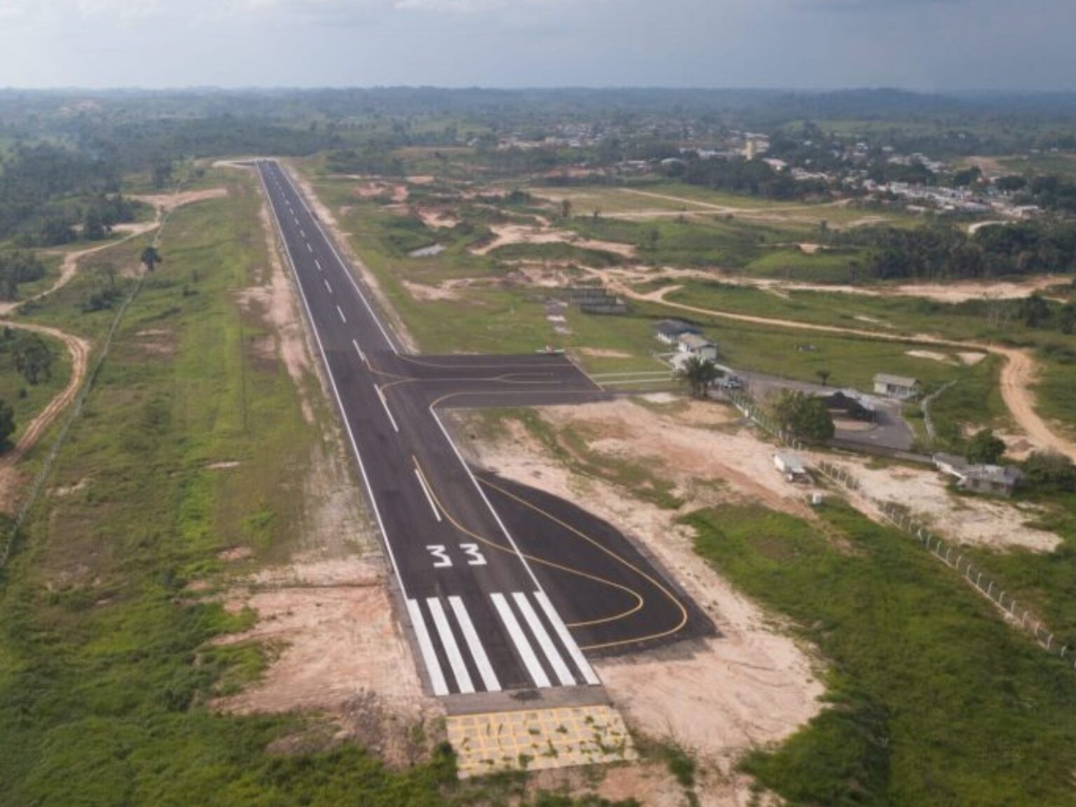Justiça determina melhorias para voos noturnos em Tarauacá, no Acre Justiça determina melhorias para voos noturnos em Tarauacá, no Acre