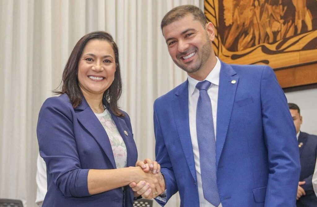 Nicolau Júnior Elogia Mailza Assis e Confia na Liderança dela no Governo do Acre