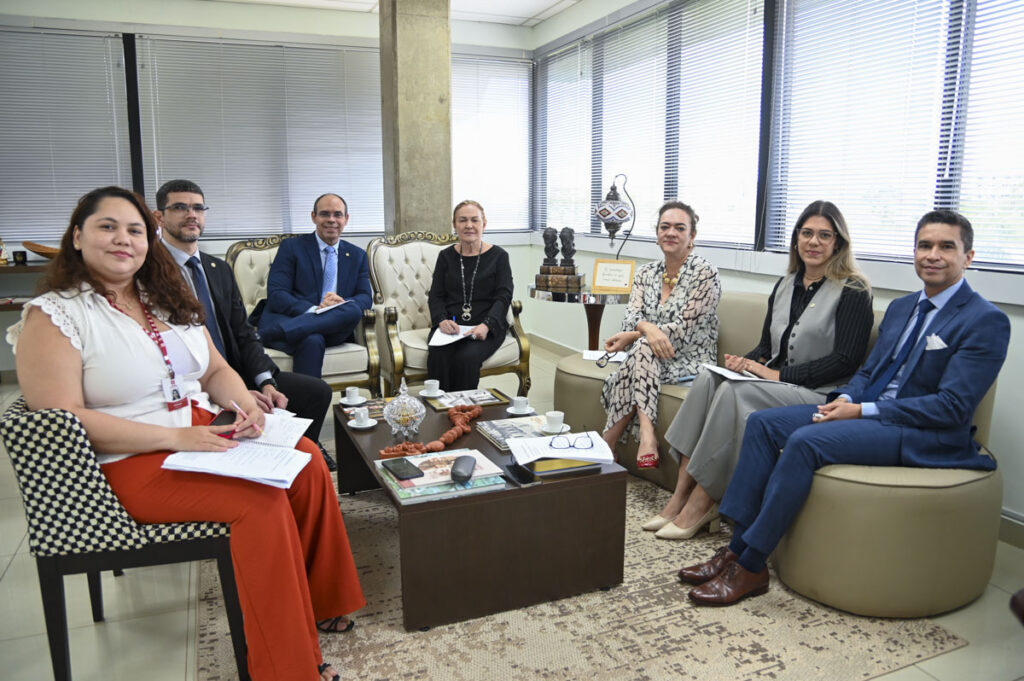 Projeto Consciência Digital: Fortalecendo a Segurança Online de Jovens no Acre