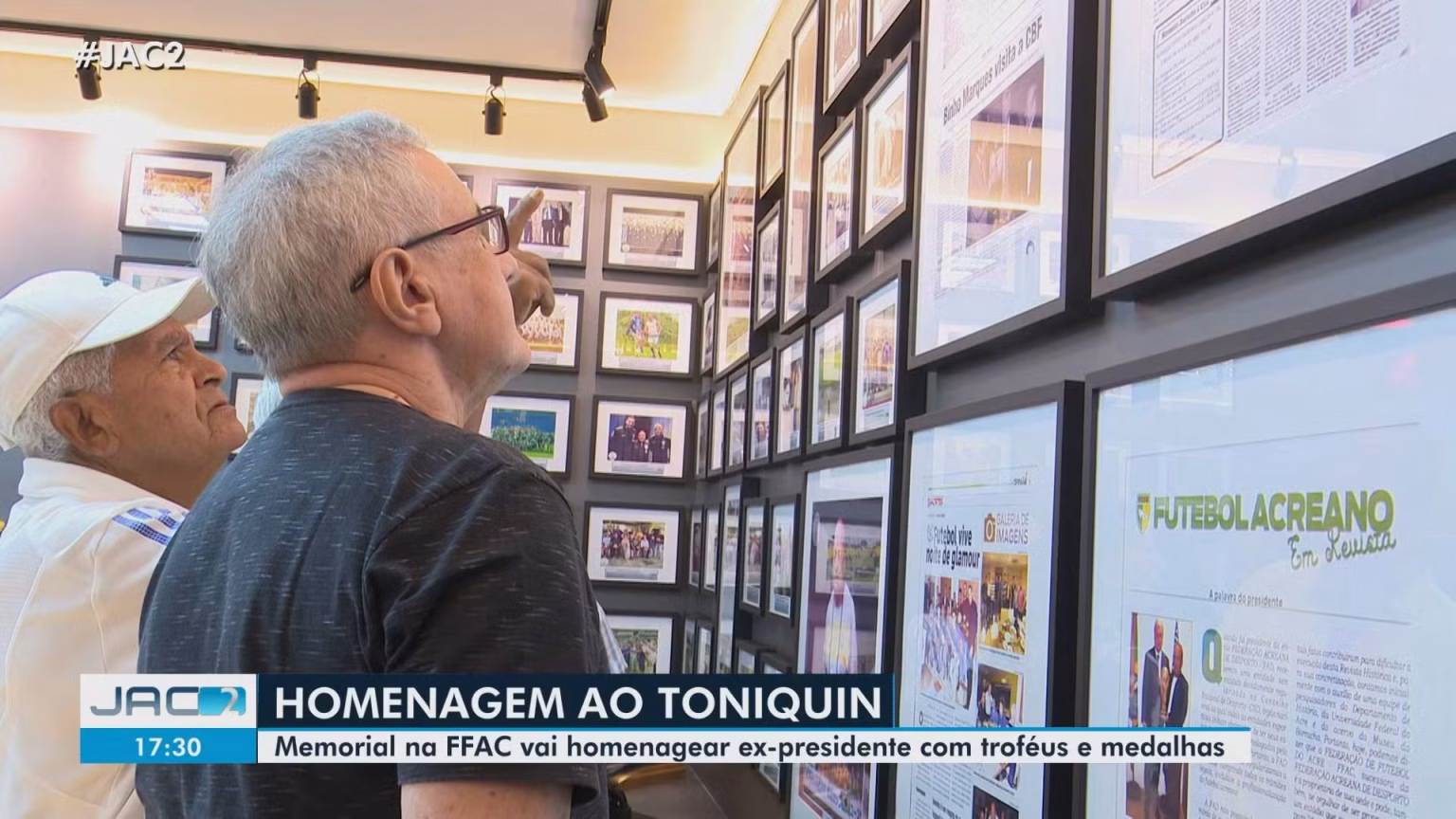 Tadeu Schmidt Homenageia Irmão em Emocionante Cerimônia - Lendas do Esporte