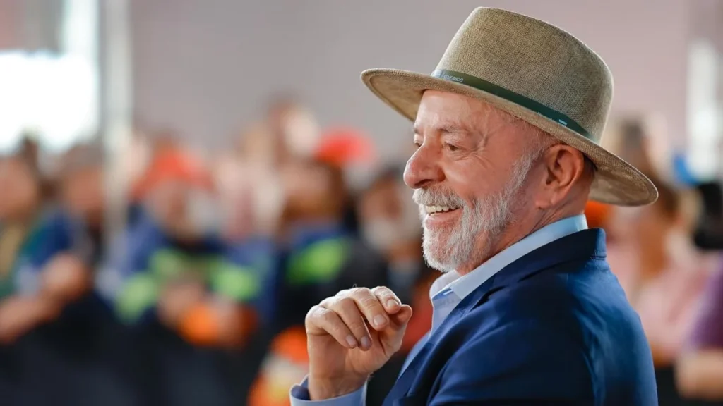 Lula Lidera Todos os Cenários da Eleição Presidencial em Pesquisa Meio/Ideia