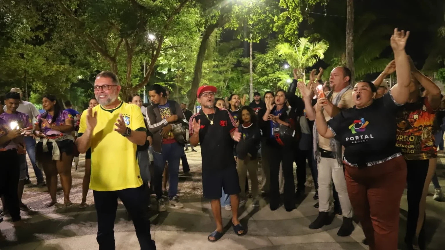 Rio Branco Torce Junto: Nova Campanha e Ônibus de Dois Andares Fortalecem Esporte e Cultura Rio Branco Torce Junto: Nova Campanha e Ônibus de Dois Andares Fortalecem Esporte e Cultura