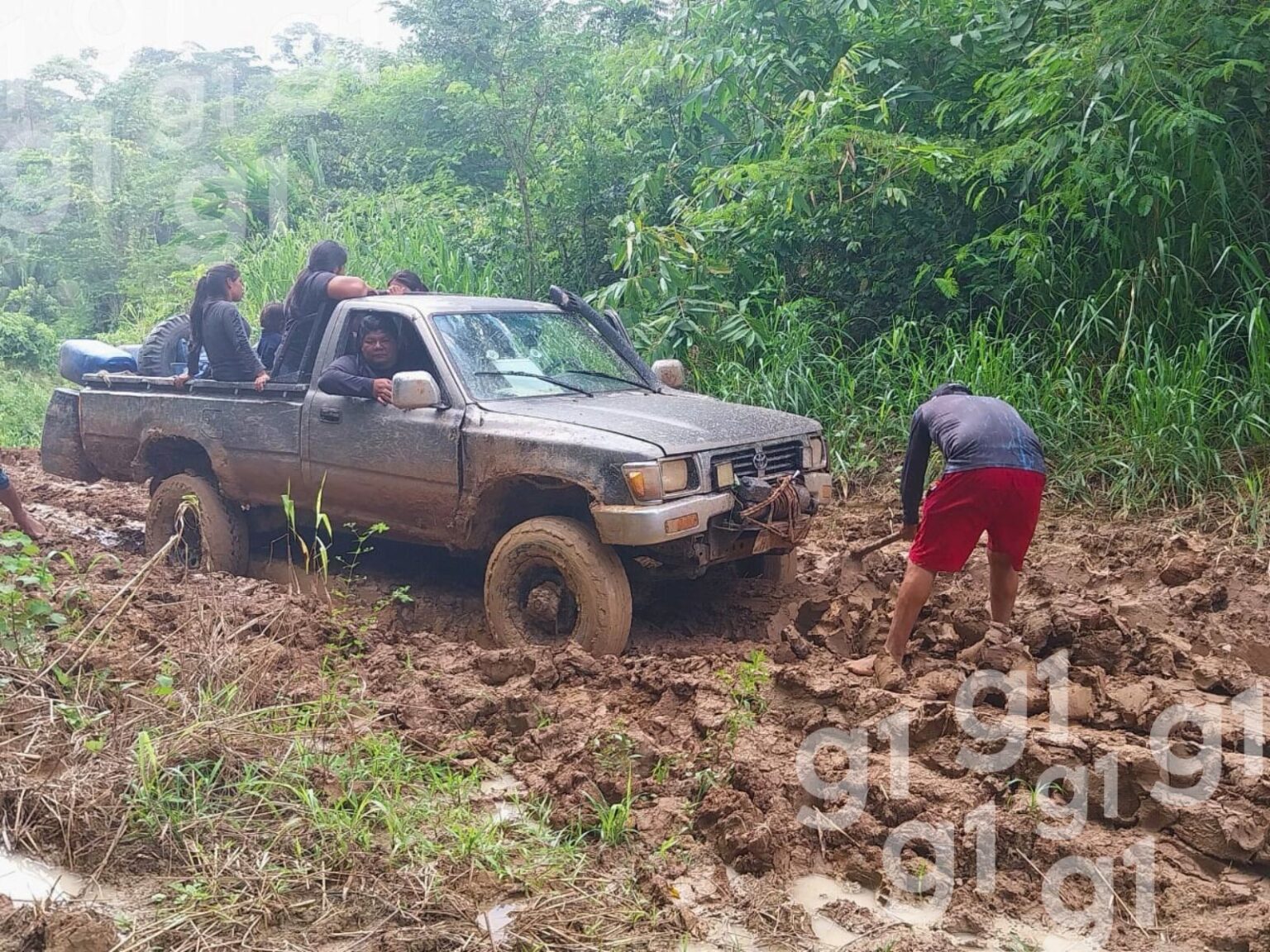 Moradores Cobram Ação Imediata para Recuperação do Ramal do Icuriã no Acre