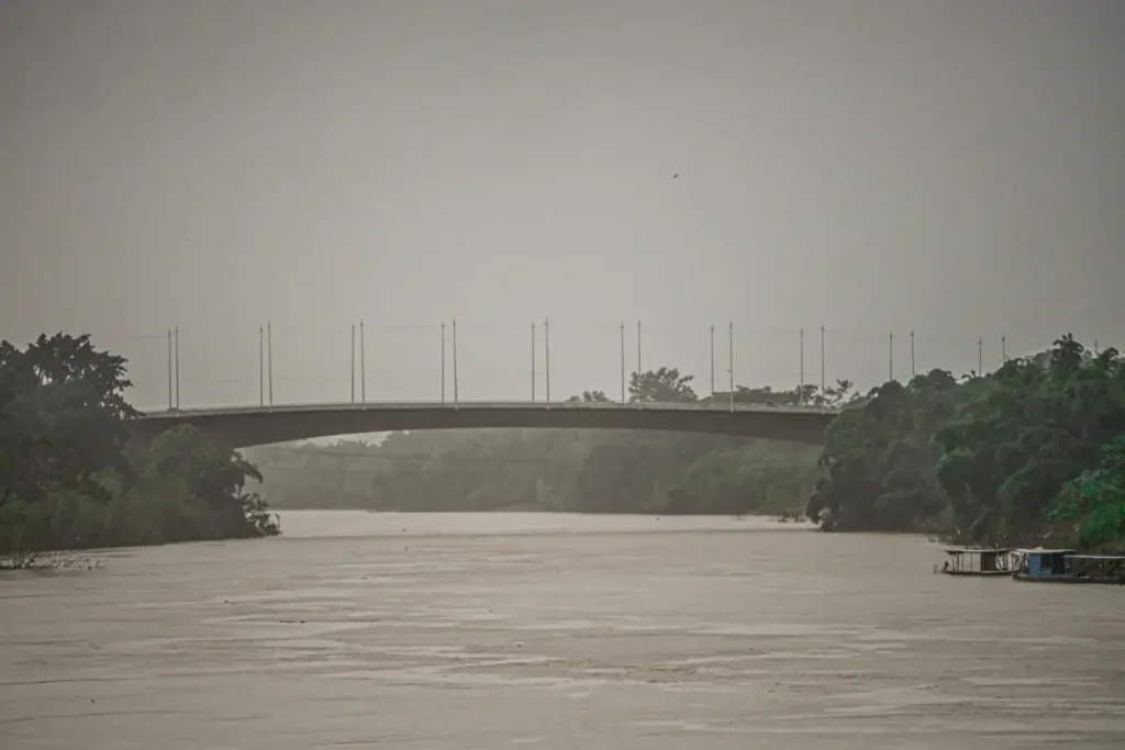 Nível do Rio Acre apresenta queda significativa nesta segunda-feira (04)