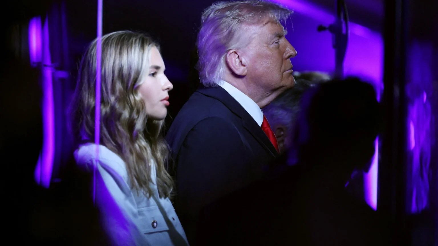Trump é vaiado em jogo da final da NBA em Nova York durante hino nacional