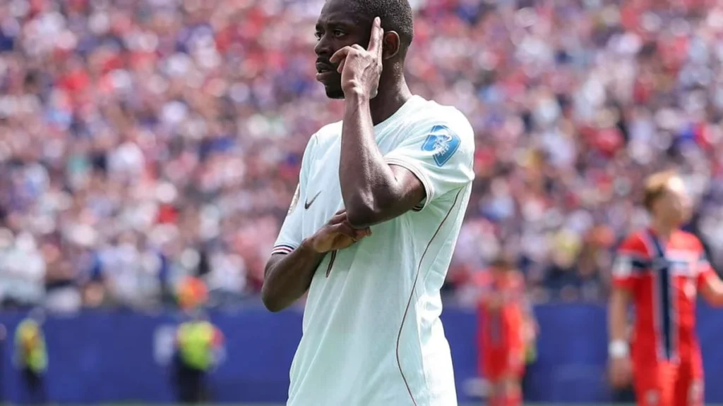 Dembélé entra para a história da Copa do Mundo com hat-trick em 32 minutos