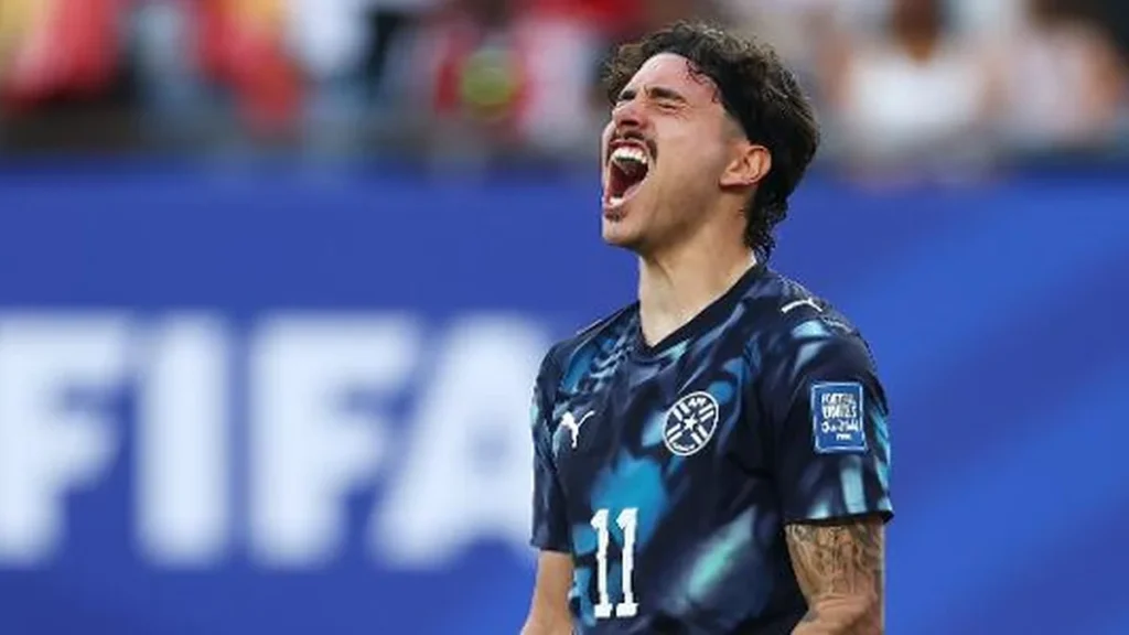 Paraguai elimina Alemanha nos pênaltis com gols de palmeirenses e avança na Copa