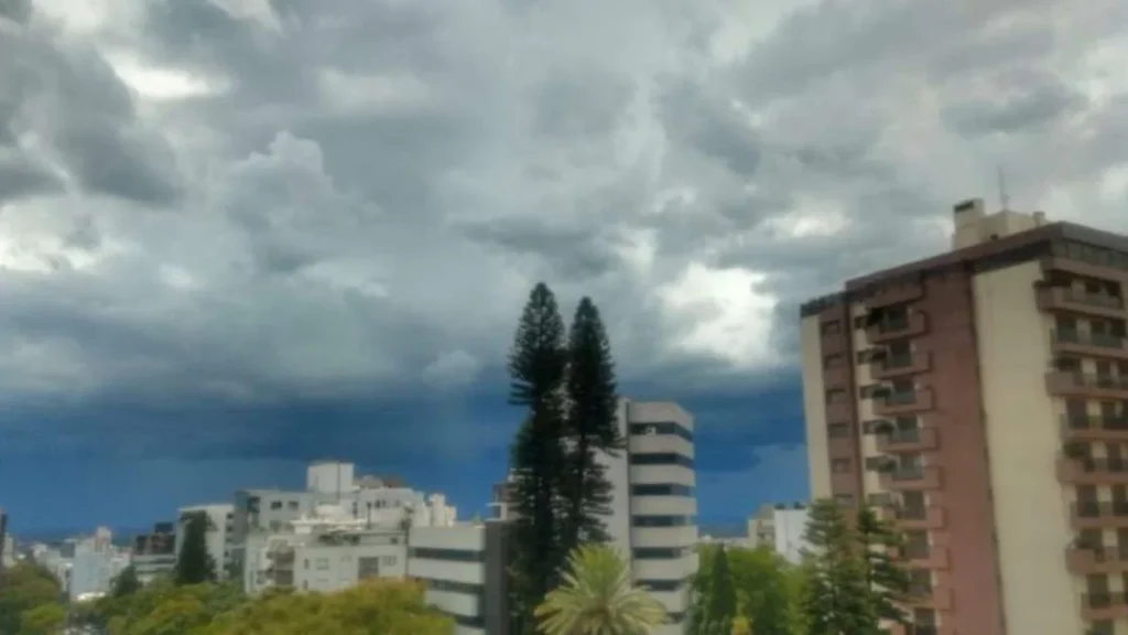 Chuva, Frio e Ciclone: Como Será o Clima em Julho no Sul do Brasil